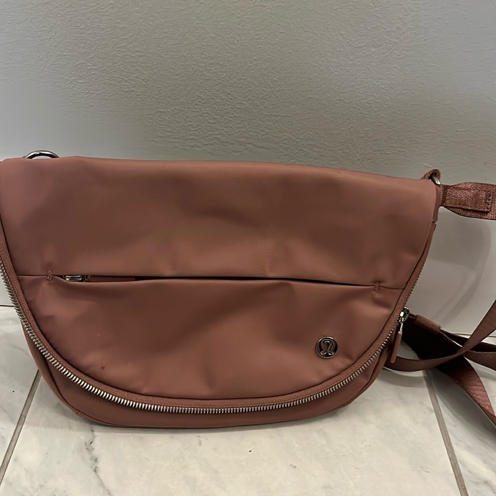 Lululemon All night Festival Bag- 5L